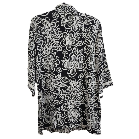 Bob Mackie Wearable Art Women's Silk Blouse Tunic Black Floral Cheongsam Button - Picture 6 of 12
